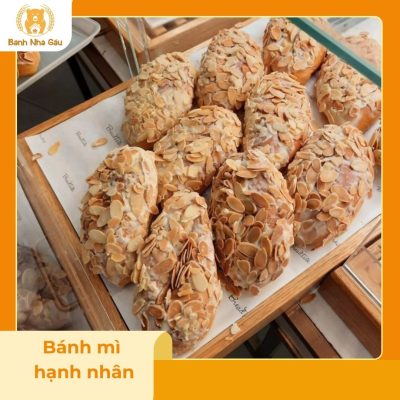 Bánh Mì Hạnh Nhân