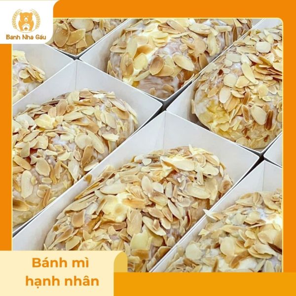 Bánh Mì Hạnh Nhân
